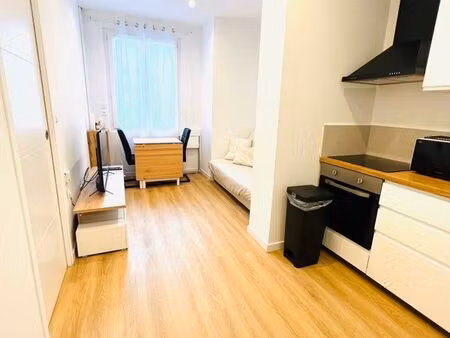 t2 appartement ( pharo/catalans )