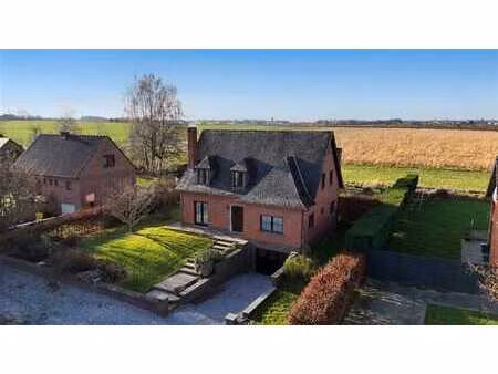 superbe villa de 204 m² au cœur de gerpinnes avec jardin et
