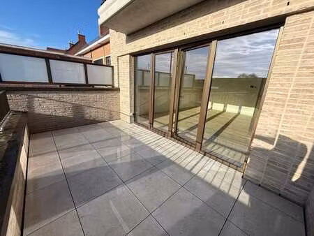 nieuwbouwappartement met zonnig terras en staanplaats op ...