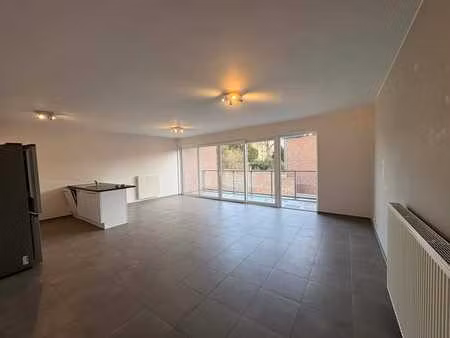 appartement entièrement repeint