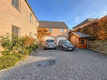 charmant studio meublé dans le quartier faubourg