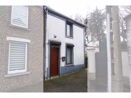 maison 3 facades 4 chambres jardin 20 panneaux photov.