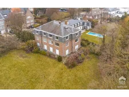 magnifique villa 7 chambres à vendre à uccle