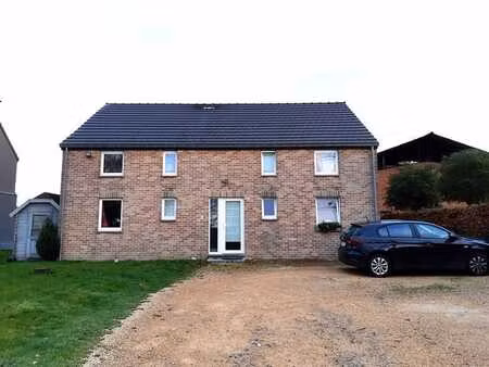 dans un cadre campagnard  spacieux appartement de 100 m²