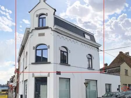 spacieux duplex 2 chambres