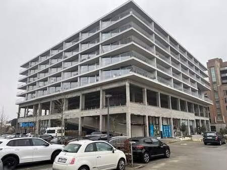 appartement avec 2 chambres.