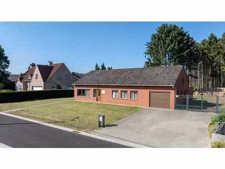 maison de campagne à rénover à mol sur 3.539m²