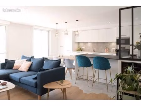 appartement t4 place saint louis