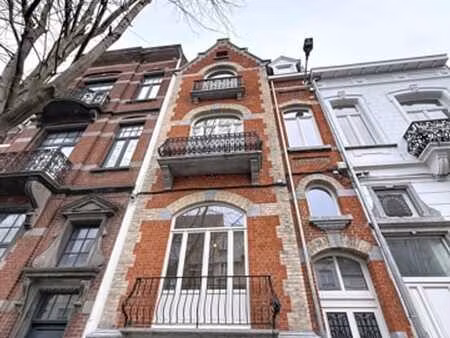 splendide appartement de caractère-rénové- 1chambre- eu/otan