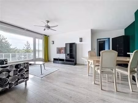 bel appart 2ch meuble + terrasse !