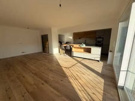 appartement 2ch entièrement rénové karreveld