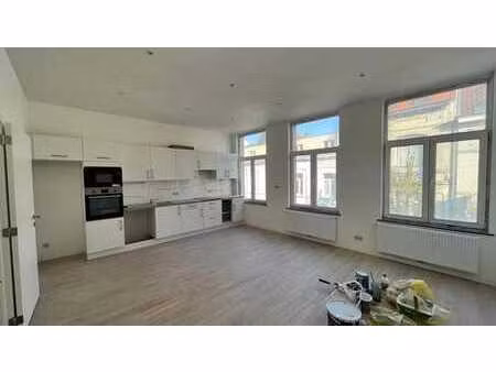 petit immeuble peu de charges !