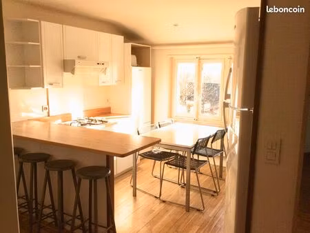 saint cyr t3 meublé dans propriété de charme