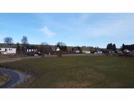 terrain de 13a 87ca à neffe  bastogne