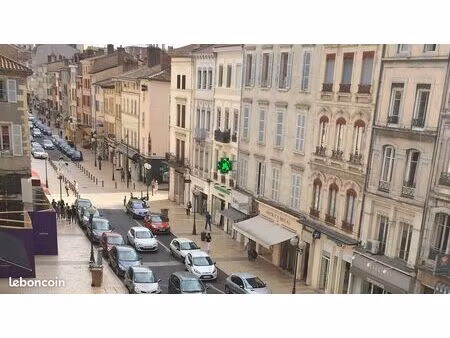 local commercial 35 m²