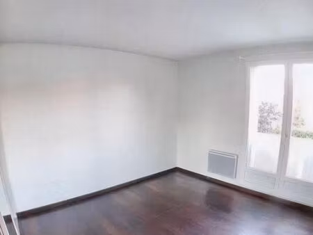 location appartement 4 pièces 78 m² à croissy-sur-seine (78290)