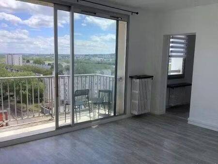 location appartement 3 pièces 58 m² à poissy (78300)