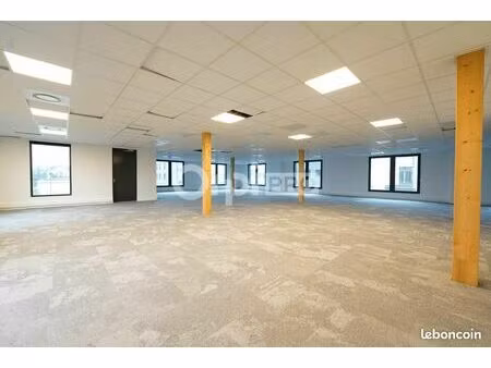 bureau 292 m²