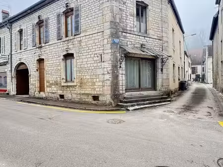 maison 8 pièces 190 m²