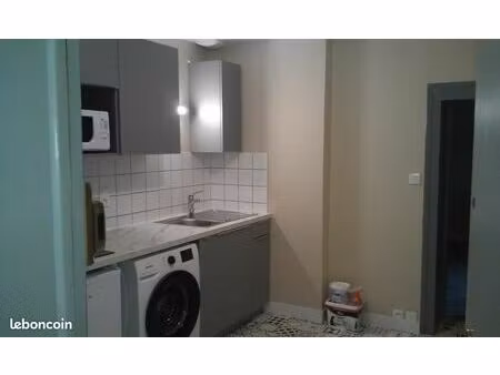 studio  centre ville de lure