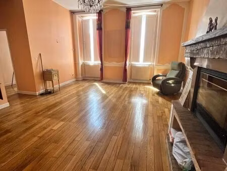 appartement 4 pièces 99 m²