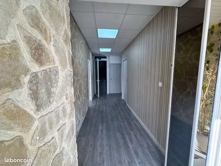 à louer – bureaux rénovés en rdc – zone de l’agavon (les pennes-mirabeau)