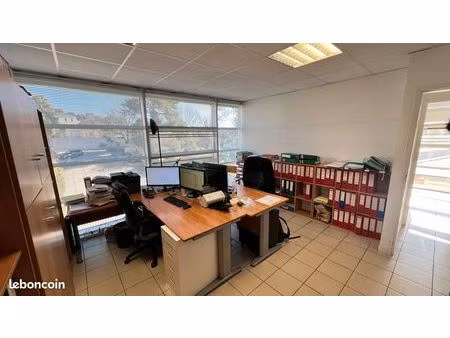 bureaux 90 m² marseille