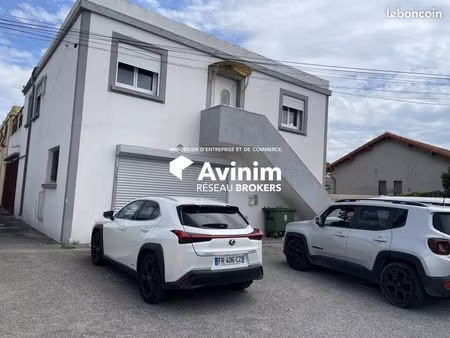 local 130 m² marignane