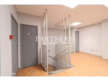 local commercial 275 m² marseille 4ème