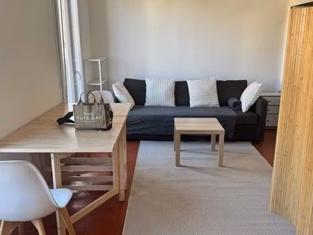 studio avec coin nuit malmousque