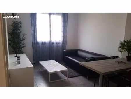 t2 meublé marignane