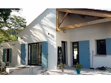 location maison meublée plein pied avec grand terrain de 3000m²