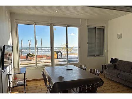 palavas-les-flots: appartement front de mer 67m2 rez-de-chau