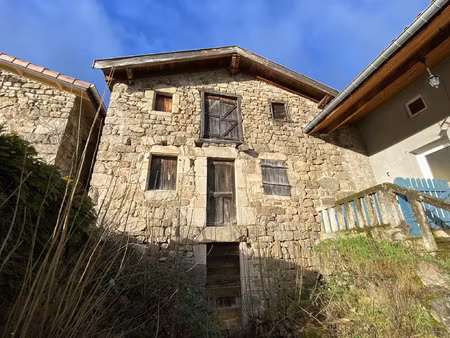 maison de village - à rénover