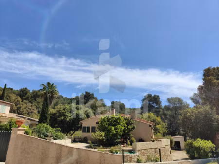 saint-mandrier-sur-mer - propriété méditerranéenne d'excepti