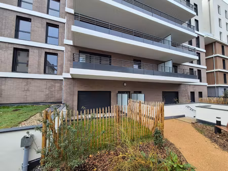 ambilly : appartement neuf avec jardin