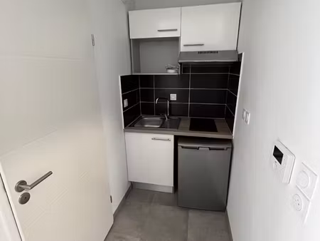 t1-recent-centre castanet- eau froide et eau chaude comprise