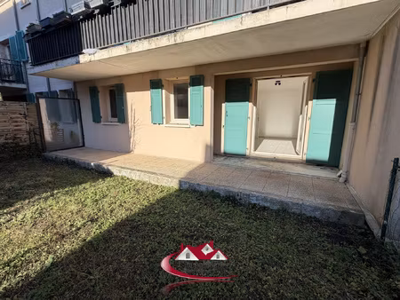appartement 2 pièces en rez-de-chaussée avec terrasse - jard