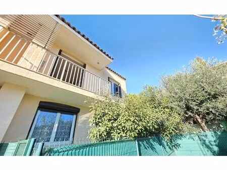 appartement sanary-sur-mer 55 m² t-3 à vendre  265 000 €