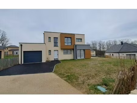 maison saint-martin-du-manoir 142 m² t-5 à vendre  483 000 €