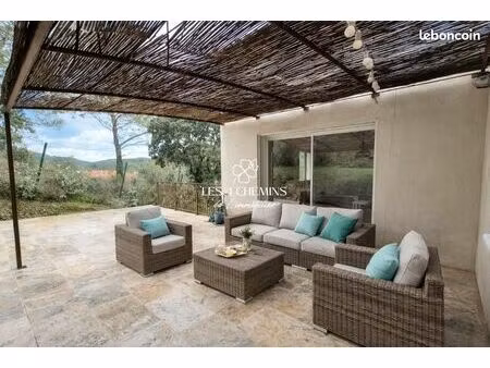 villa 4 pièces 105 m²