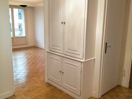 loue appartement 2 pièces