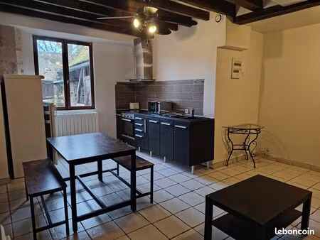 t1 38 m2 en duplex meublé avallon