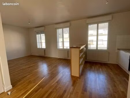 appartement centre ville saint lo