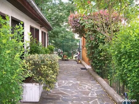 studio meublé à louer