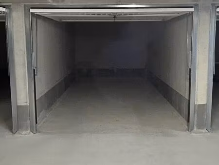 90 box bezannes 51450