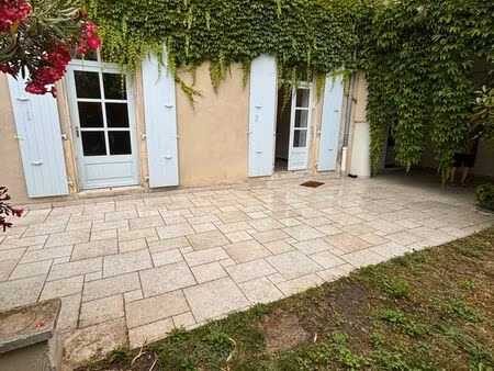 appartement t3 avec terrasse dans résidence sécurisée