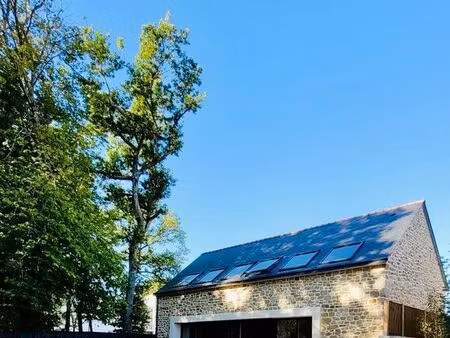 studio meublé à louer à l'année