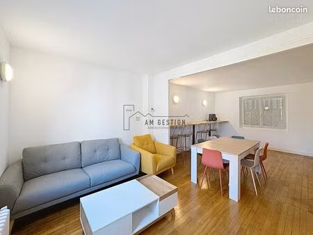 appartement 5 pièces 12 m²