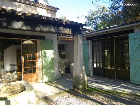 villa 3 pièces 98 m²